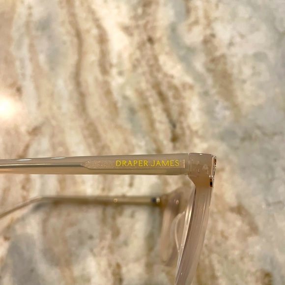 Draper James glasses frame, model 7041, with branded case - Picture 5 of 9